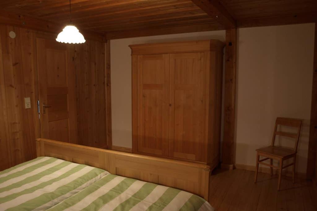 קירשצארטן Grosszugige Ferienwohnung Am Kloster מראה חיצוני תמונה